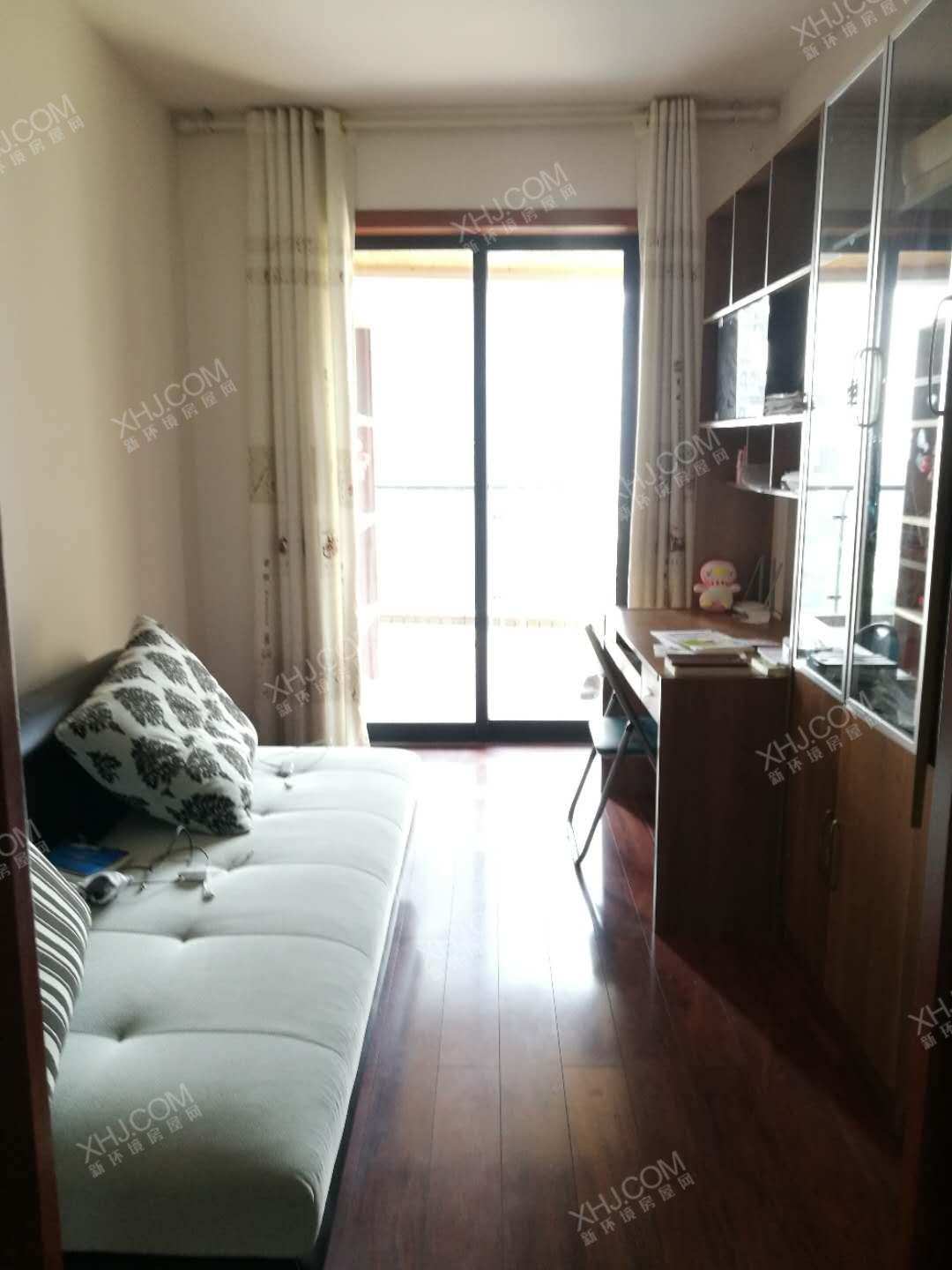 凯丽美域  3室1厅1卫    3600.0元/月室内图