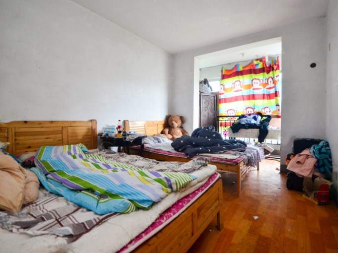 金瓯路330院  2室2厅1卫   127.00万客厅