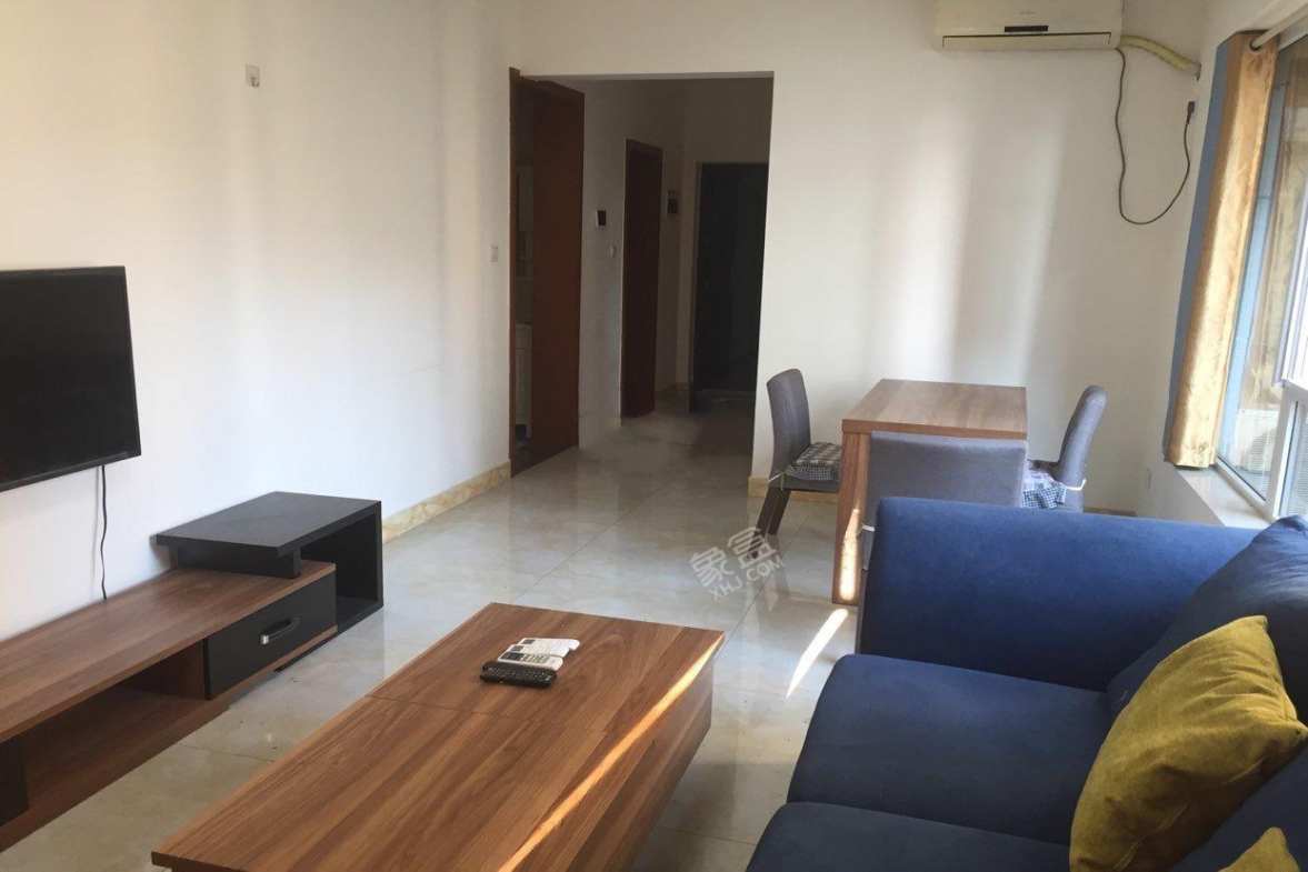 蓝光COCO金沙三期 3室1厅1卫 2500.0元/月 蓝光COCO金沙三期 3室1厅1卫 2500.0元/月室内图