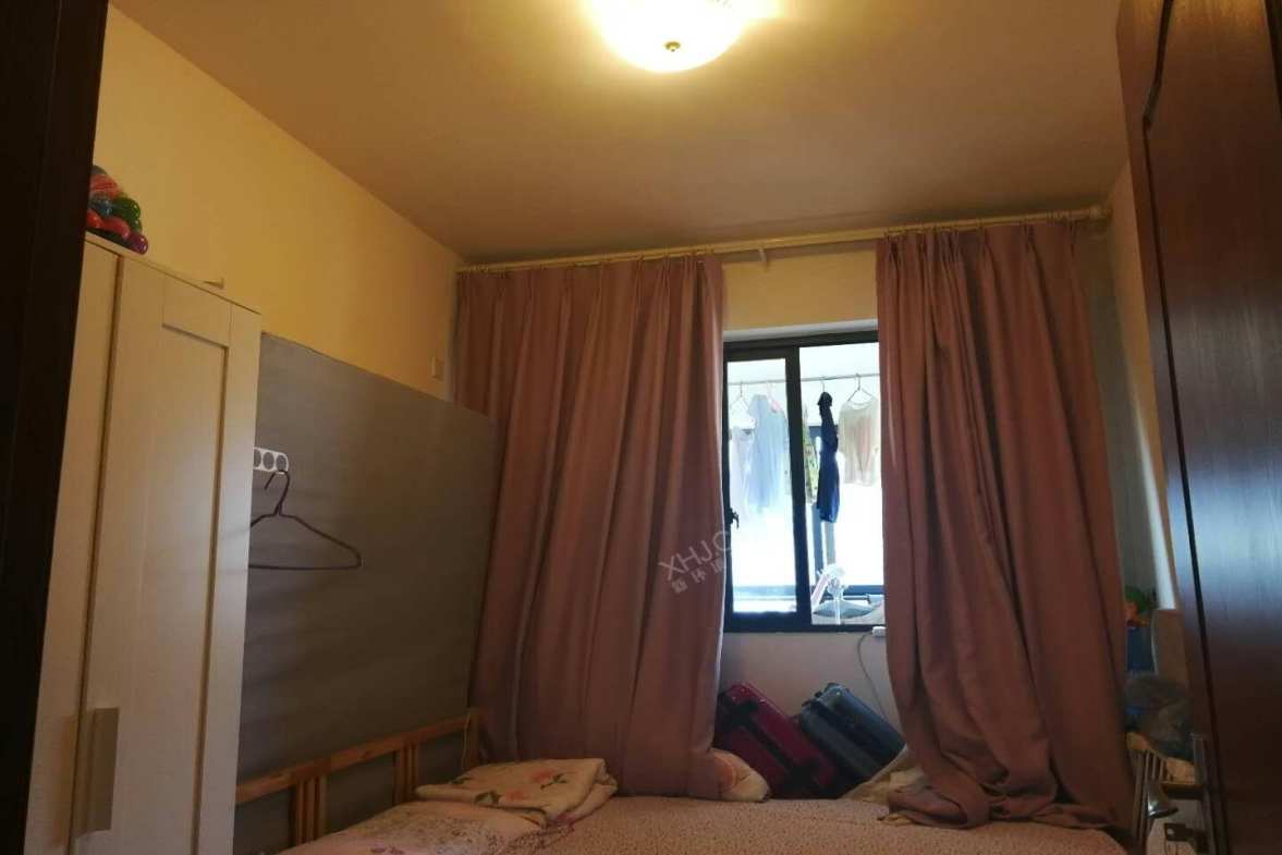 成都天府世家  3室2厅2卫    6200.0元/月室内图