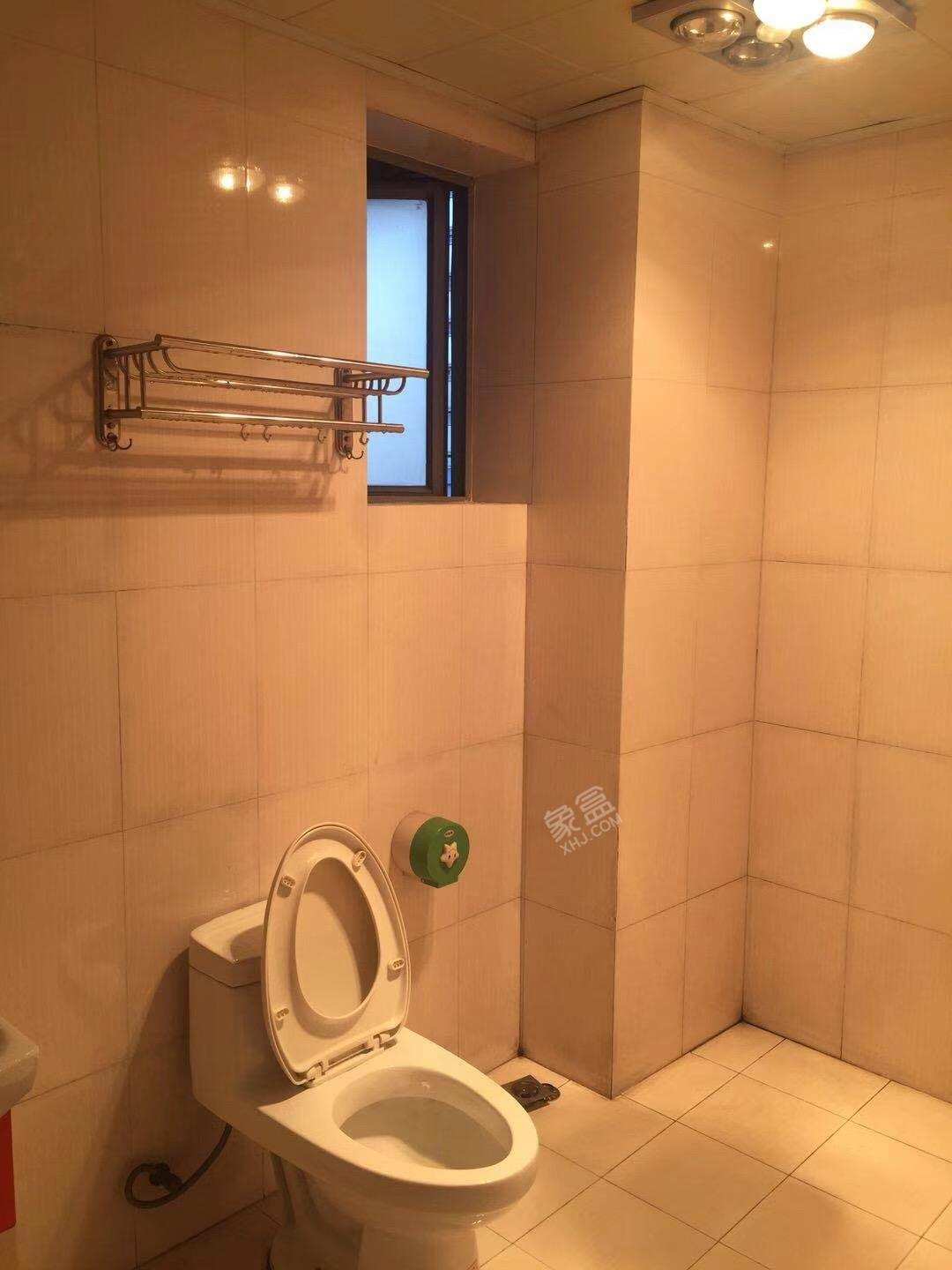 金林大城小室  2室2厅1卫    2800.0元/月室内图