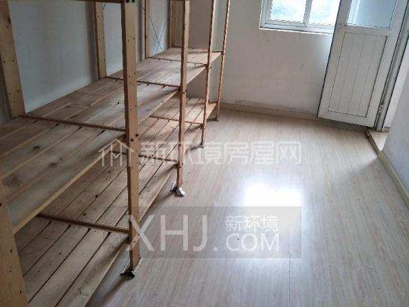 皇冠花园  4室2厅1卫    3600.0元/月 皇冠花园  4室2厅1卫    3600.0元/月室内图