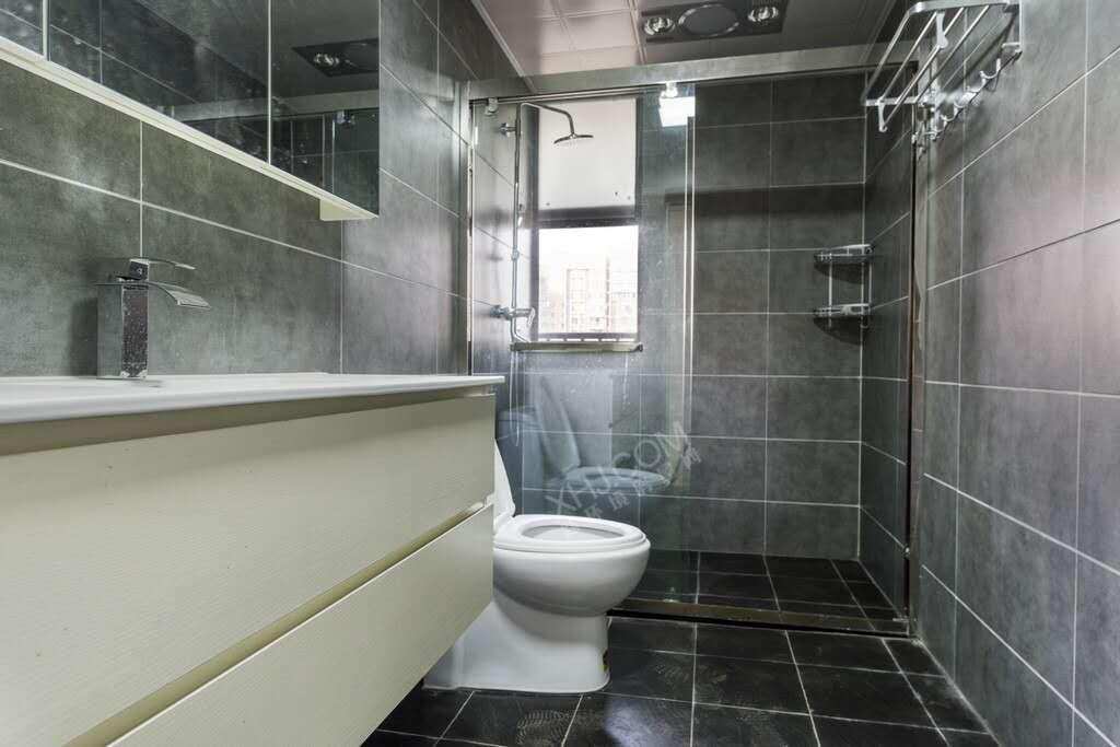 都城雅颂居二期  4室2厅2卫    7800.0元/月室内图