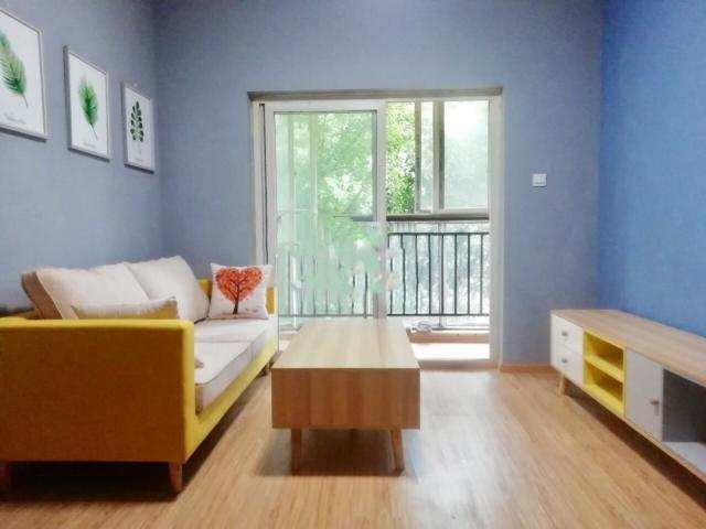 清江小区  1室1厅1卫    1500.0元/月室内图