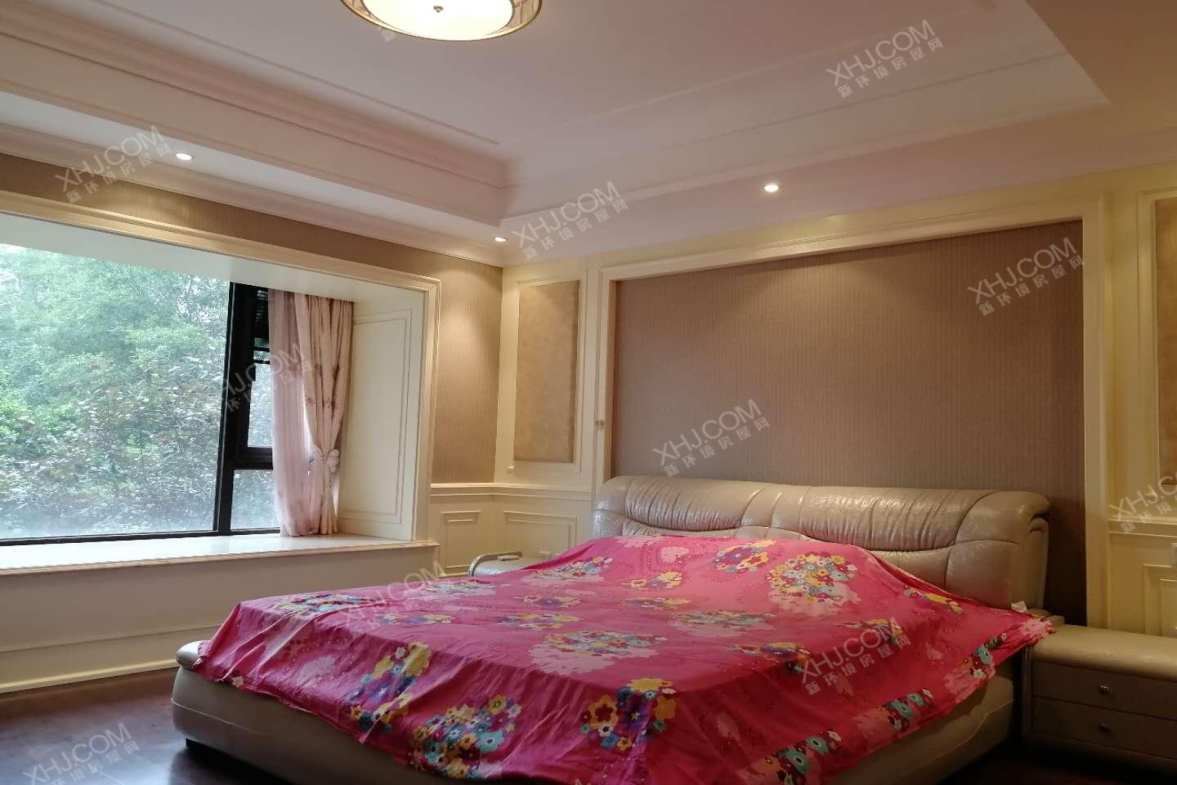 西派国际  4室2厅3卫    13000.0元/月 西派国际  4室2厅3卫    13000.0元/月室内图