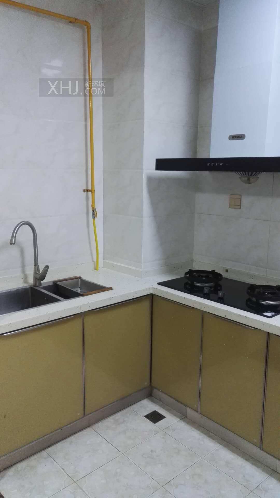 南湖国际2期  3室1厅1卫    2000.0元/月室内图