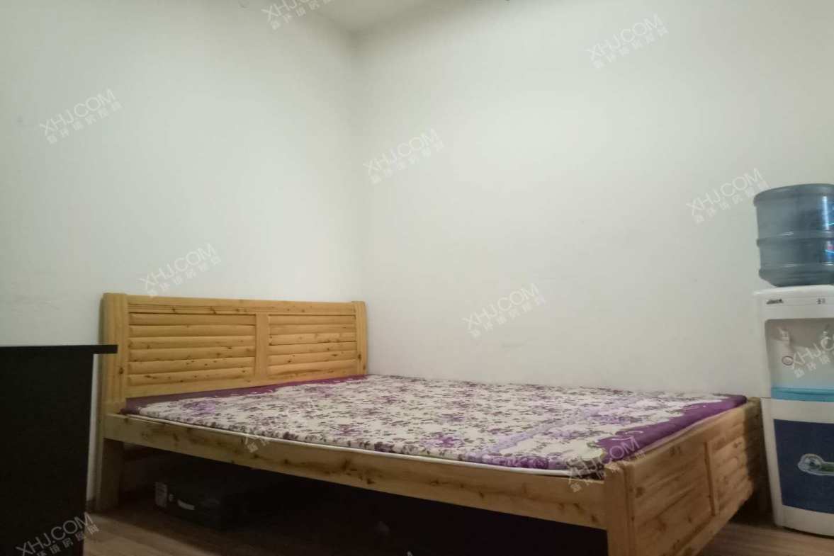 上层建筑 2室2厅1卫 2600.0元/月 上层建筑 2室2厅1卫 2600.0元/月室内图