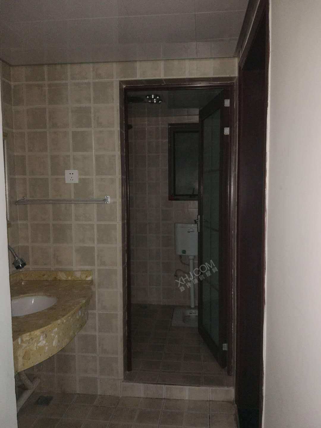 天府豪庭  3室2厅1卫    3700.0元/月室内图