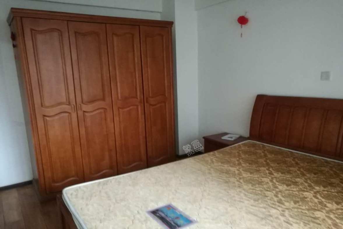 印象金沙  2室1厅1卫    2100.0元/月室内图