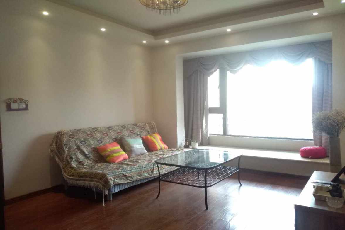 保利心语四期  3室2厅2卫    3500.0元/月 保利心语四期  3室2厅2卫    3500.0元/月室内图