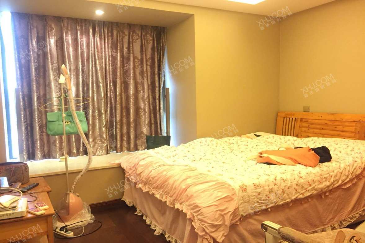 凯旋天际湾  2室1厅1卫    2800.0元/月室内图