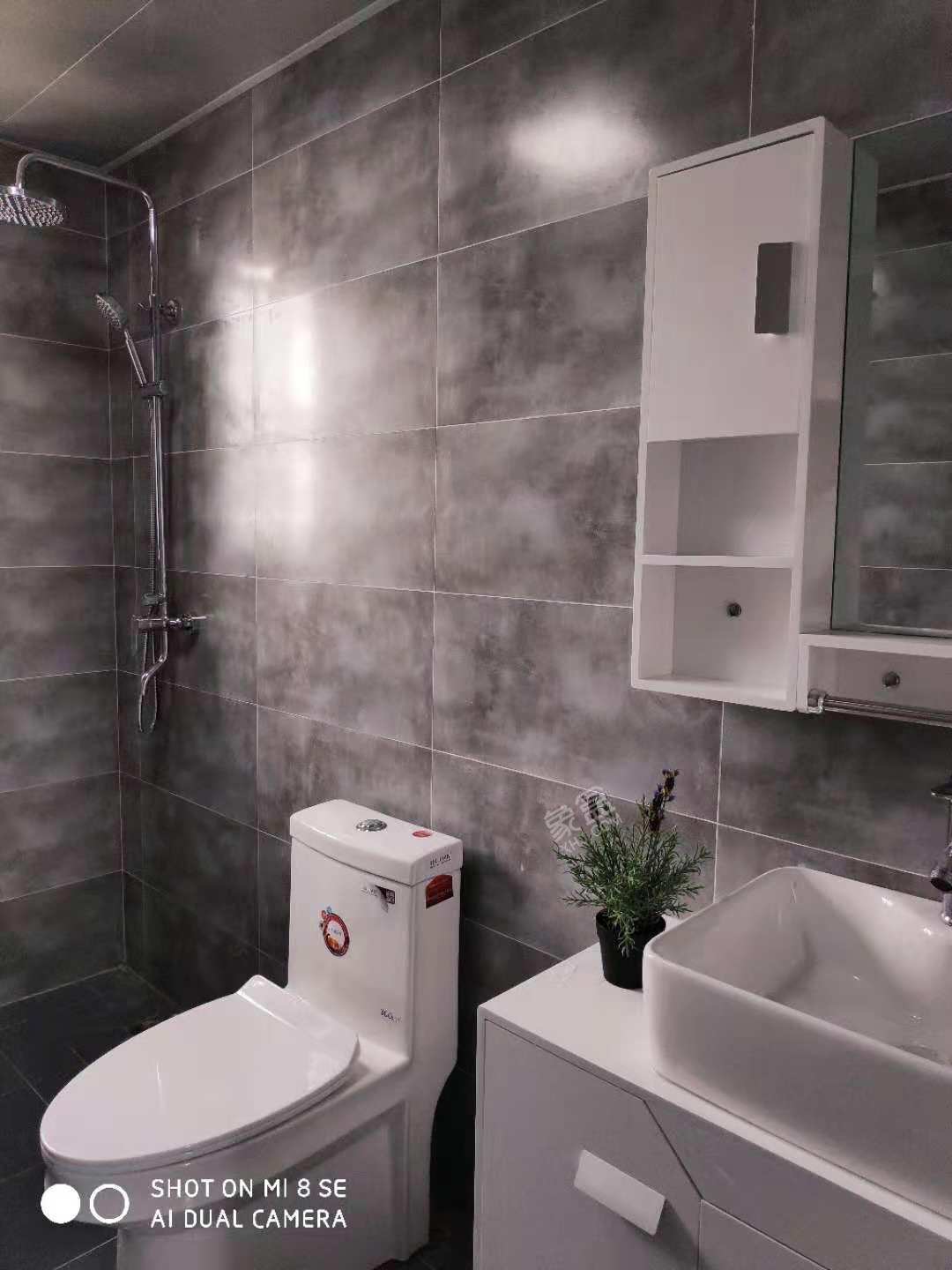 凯德世纪名邸  4室1厅2卫    4300.0元/月室内图