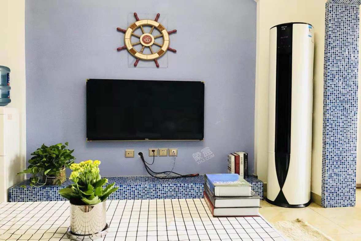 峰汇中心  2室2厅1卫    4500.0元/月 峰汇中心  2室2厅1卫    4500.0元/月室内图