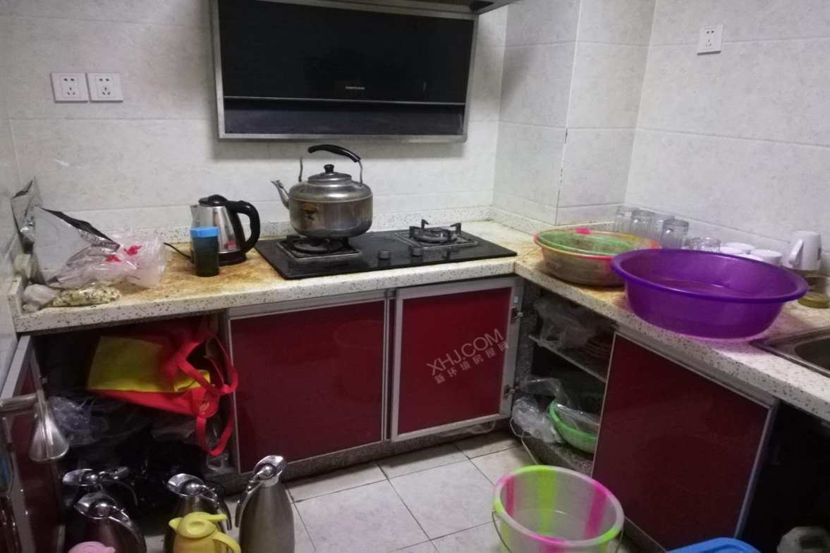 清河庭苑  2室1厅1卫    1400.0元/月室内图