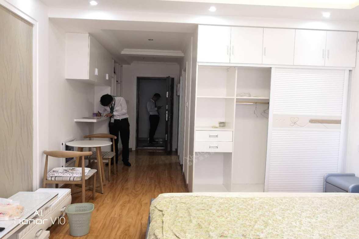 icon尚郡  1室1厅1卫    2000.0元/月室内图