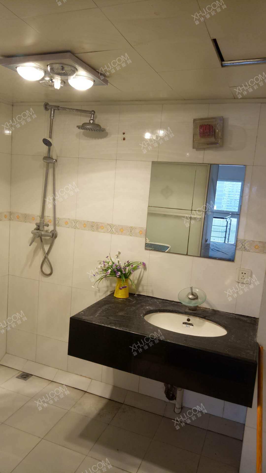 水木光华  2室1厅1卫    2000.0元/月室内图