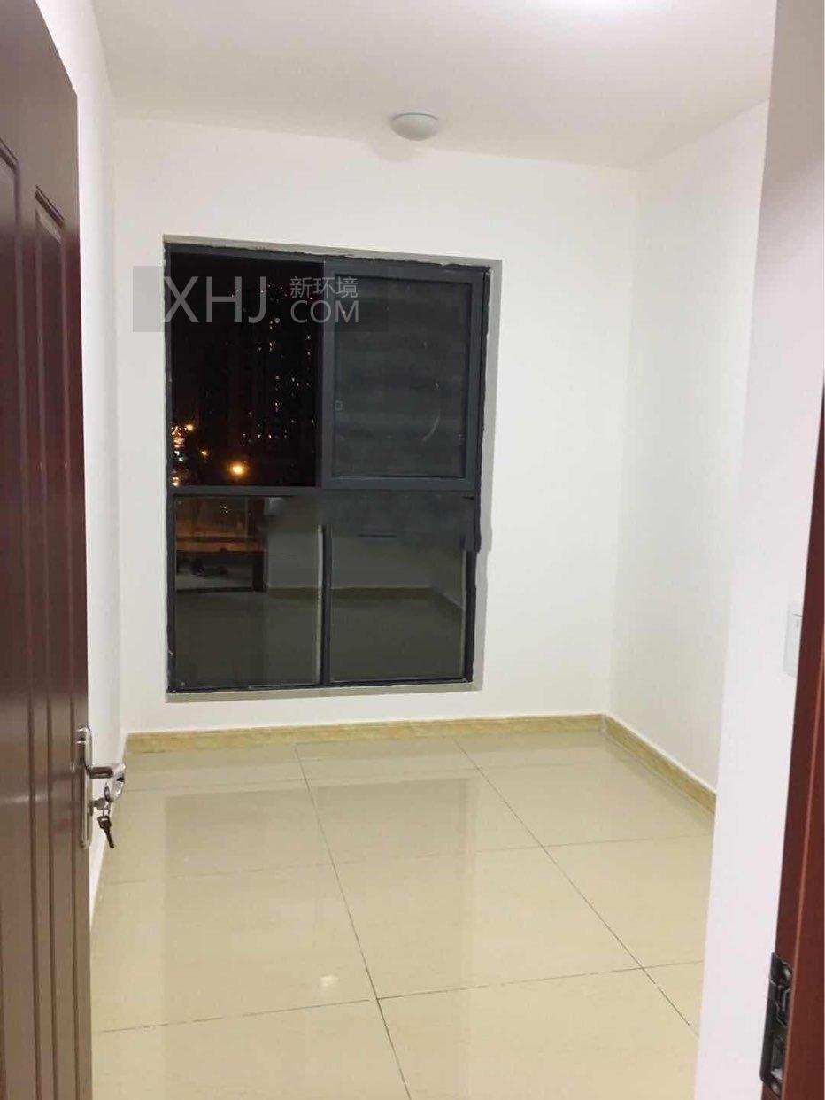 润莱金座  3室2厅1卫    3200.0元/月 润莱金座  3室2厅1卫    3200.0元/月室内图