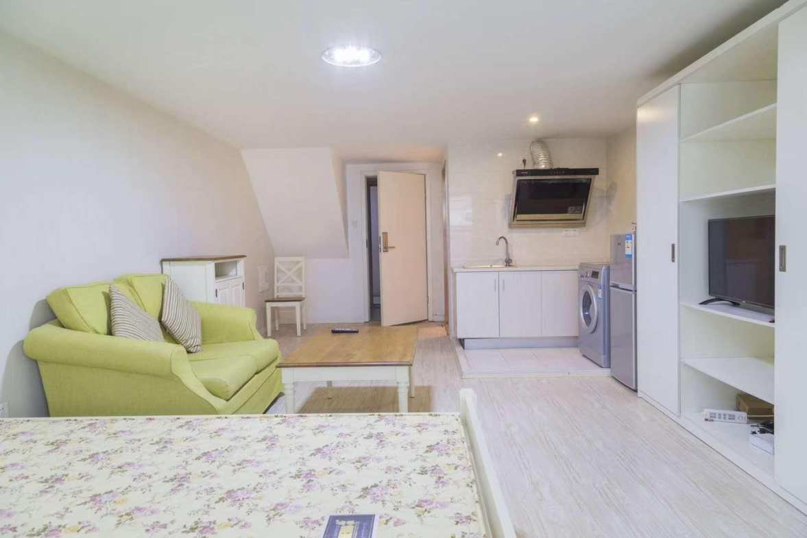 时代晶座  1室1厅1卫    1800.0元/月 时代晶座  1室1厅1卫    1800.0元/月室内图