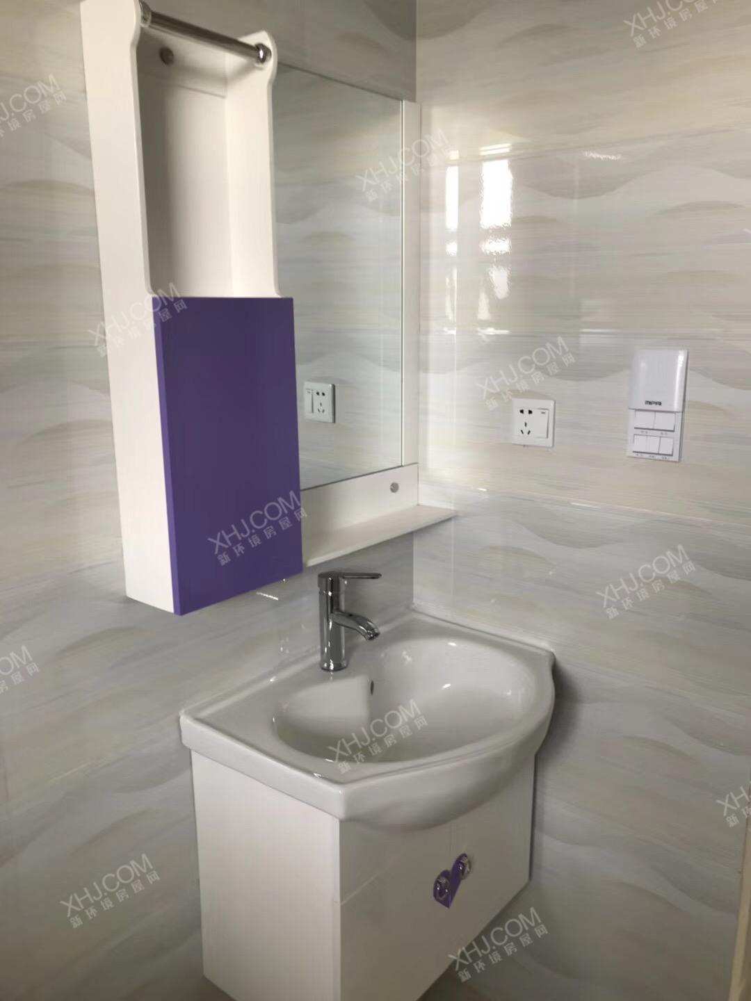 每日香山半岛 3室2厅1卫 2100.0元/月 每日香山半岛 3室2厅1卫 2100.0元/月室内图