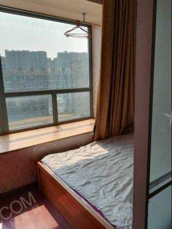 大地新光华 1室1厅1卫 1500.0元/月 大地新光华 1室1厅1卫 1500.0元/月室内图