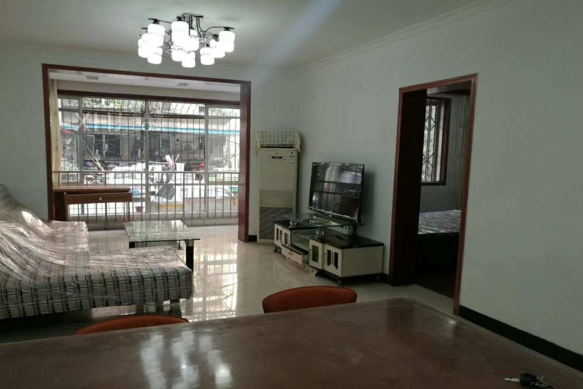 贝森园  2室1厅1卫    2100.0元/月室内图1