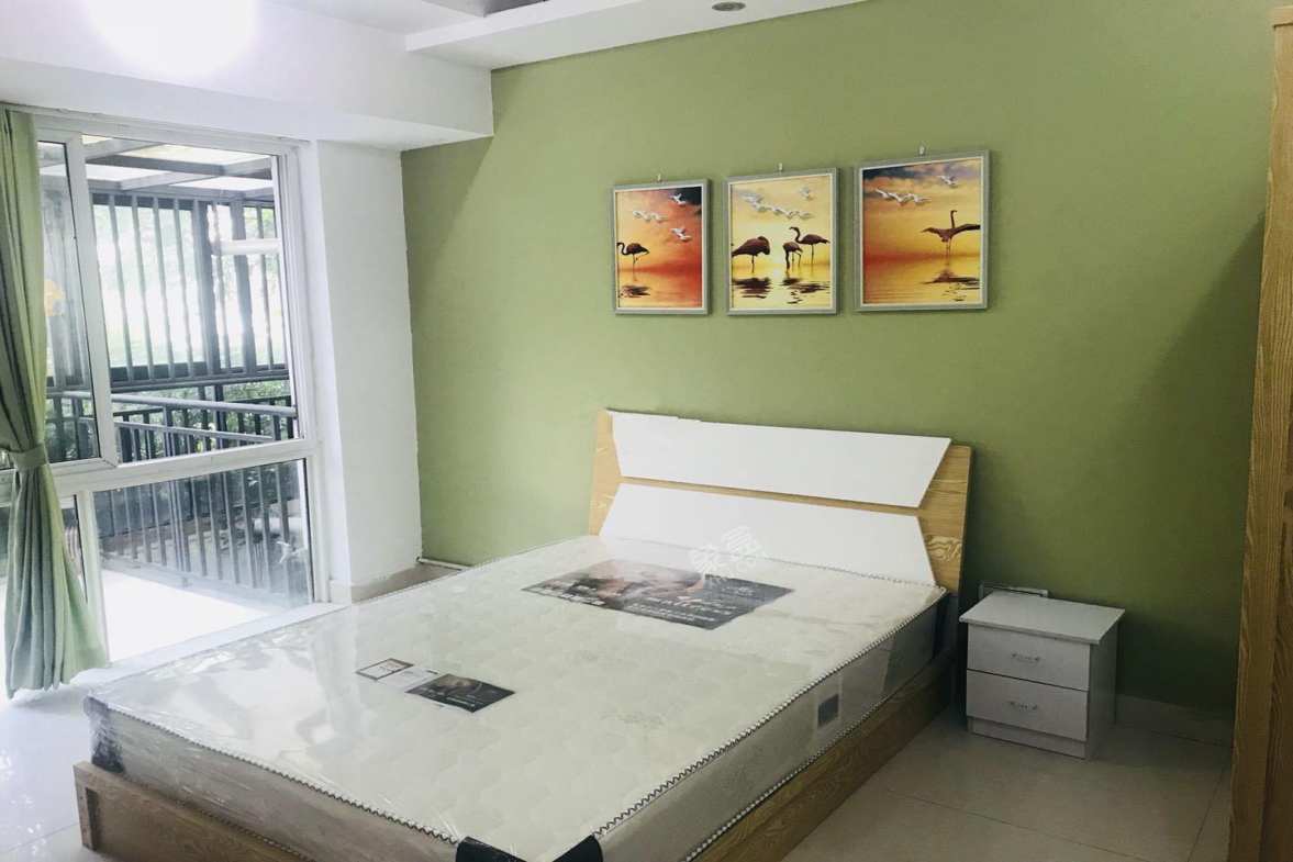 双玺  3室1厅1卫    2700.0元/月室内图