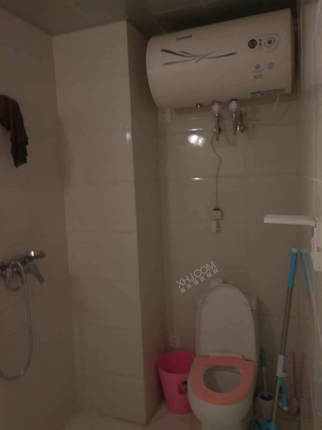 保利星座  1室1厅1卫    2200.0元/月室内图