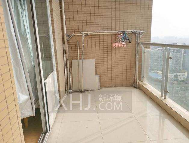 橙花风景  2室1厅1卫   206.00万客厅