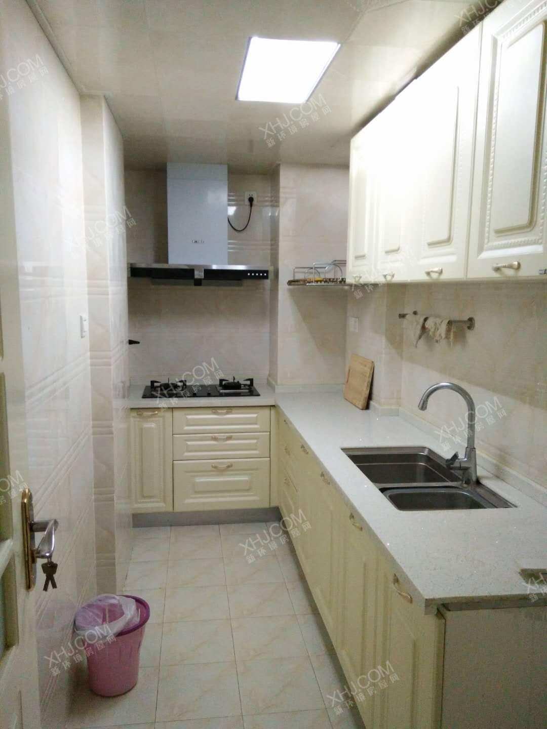 光华逸家  2室1厅1卫    2600.0元/月室内图