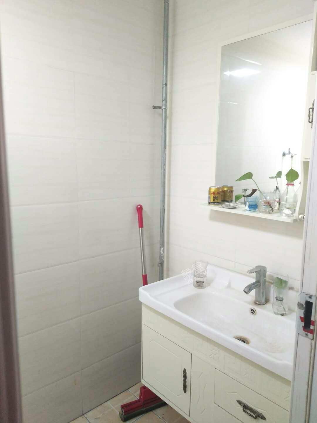 时代晶座  2室1厅1卫    5500.0元/月 时代晶座  2室1厅1卫    5500.0元/月室内图