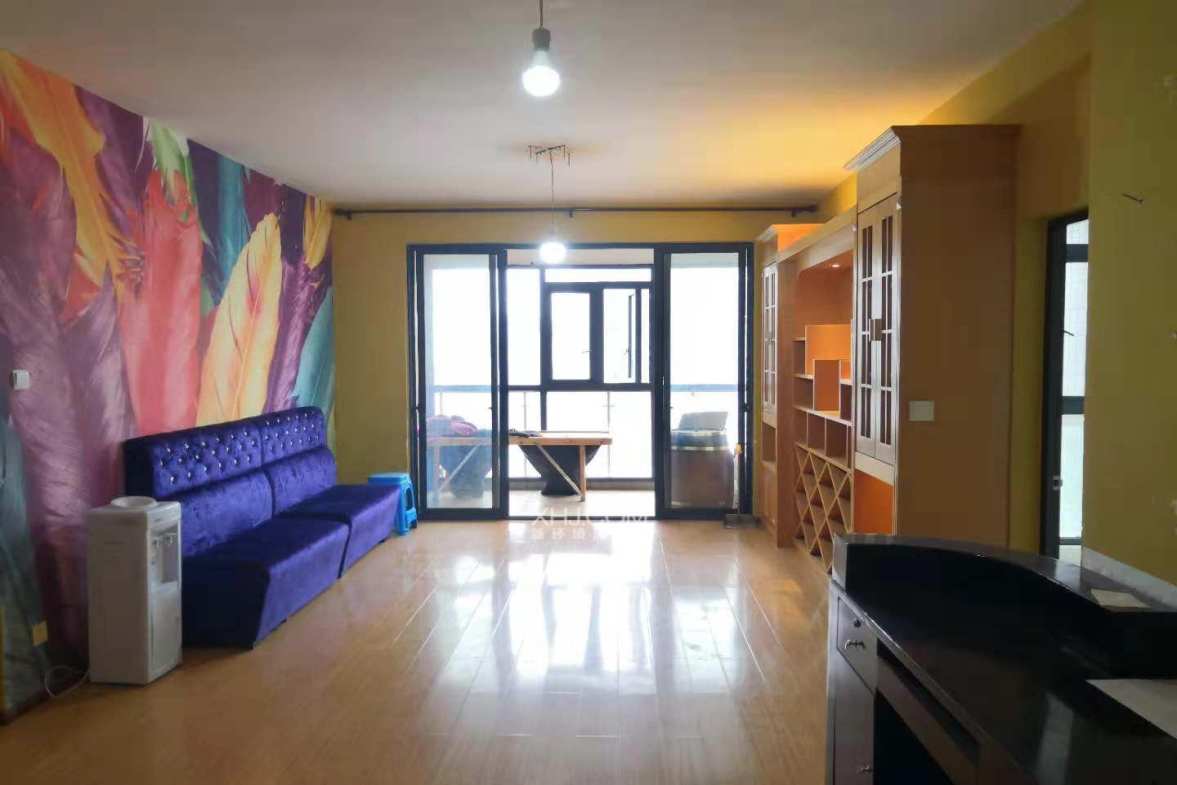 金阳世纪城龙兴苑  2室2厅1卫    2600.0元/月室内图