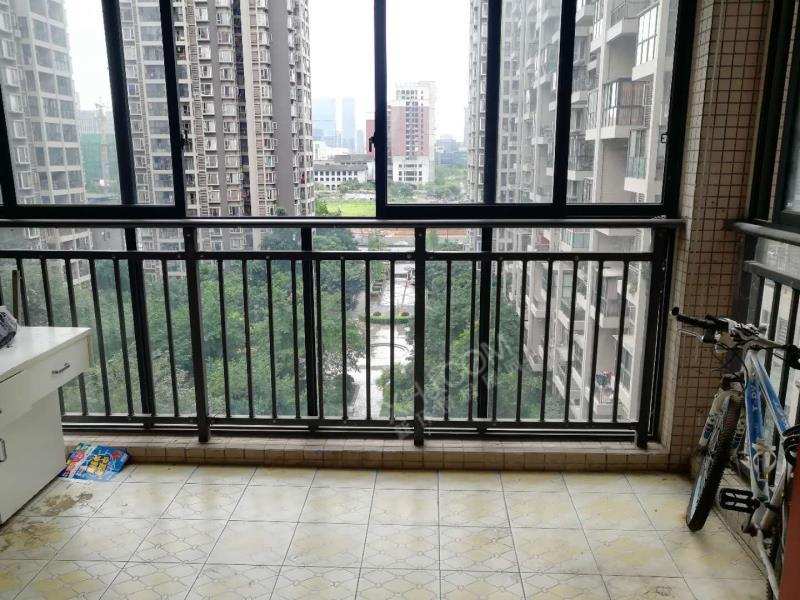 逸都花园  2室1厅1卫    3000.0元/月 逸都花园  2室1厅1卫    3000.0元/月室内图