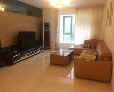 中海兰庭  4室1厅1卫    5500.0元/月