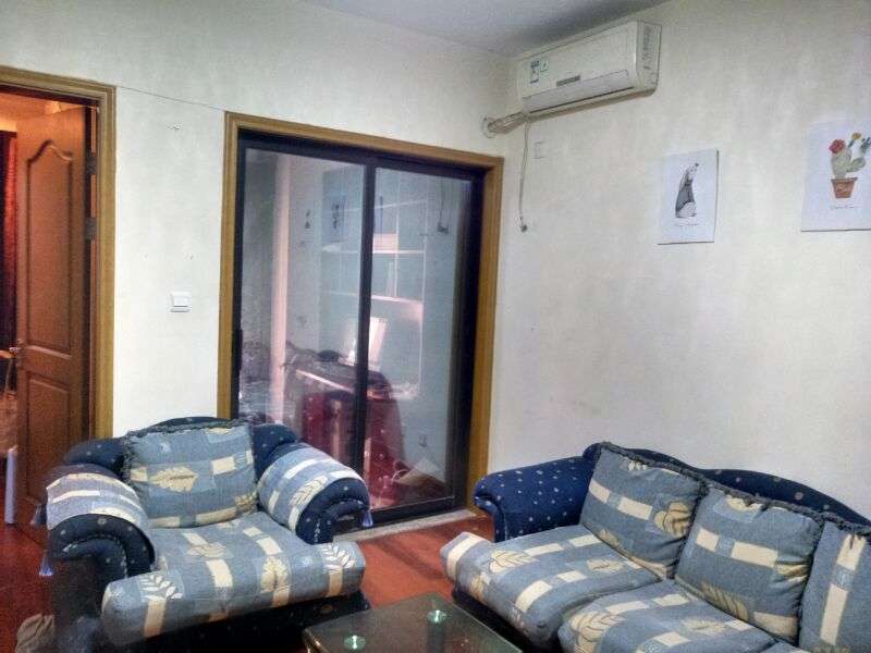 蓝光云鼎(蜀蓉路65号) 1室1厅1卫 2500.0元/月 蓝光云鼎(蜀蓉路65号) 1室1厅1卫 2500.0元/月室内图