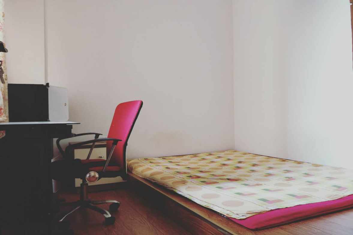 保利心语四期  2室1厅1卫    2800.0元/月室内图