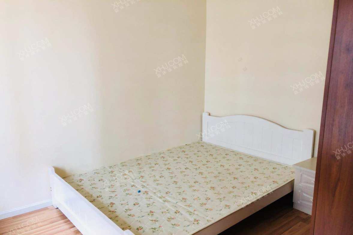 一品CG  2室1厅1卫    2300.0元/月室内图