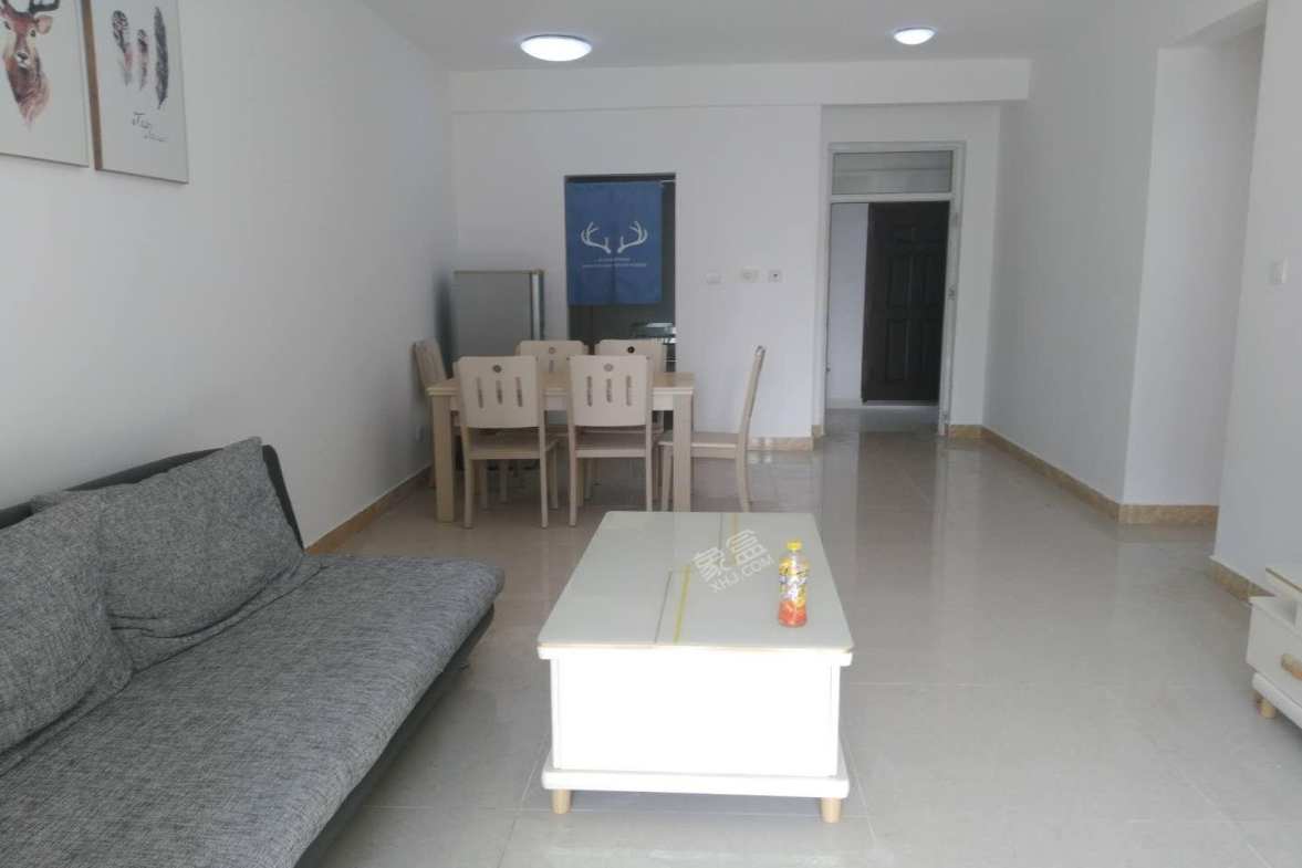 逸都花园  2室1厅1卫    2800.0元/月室内图