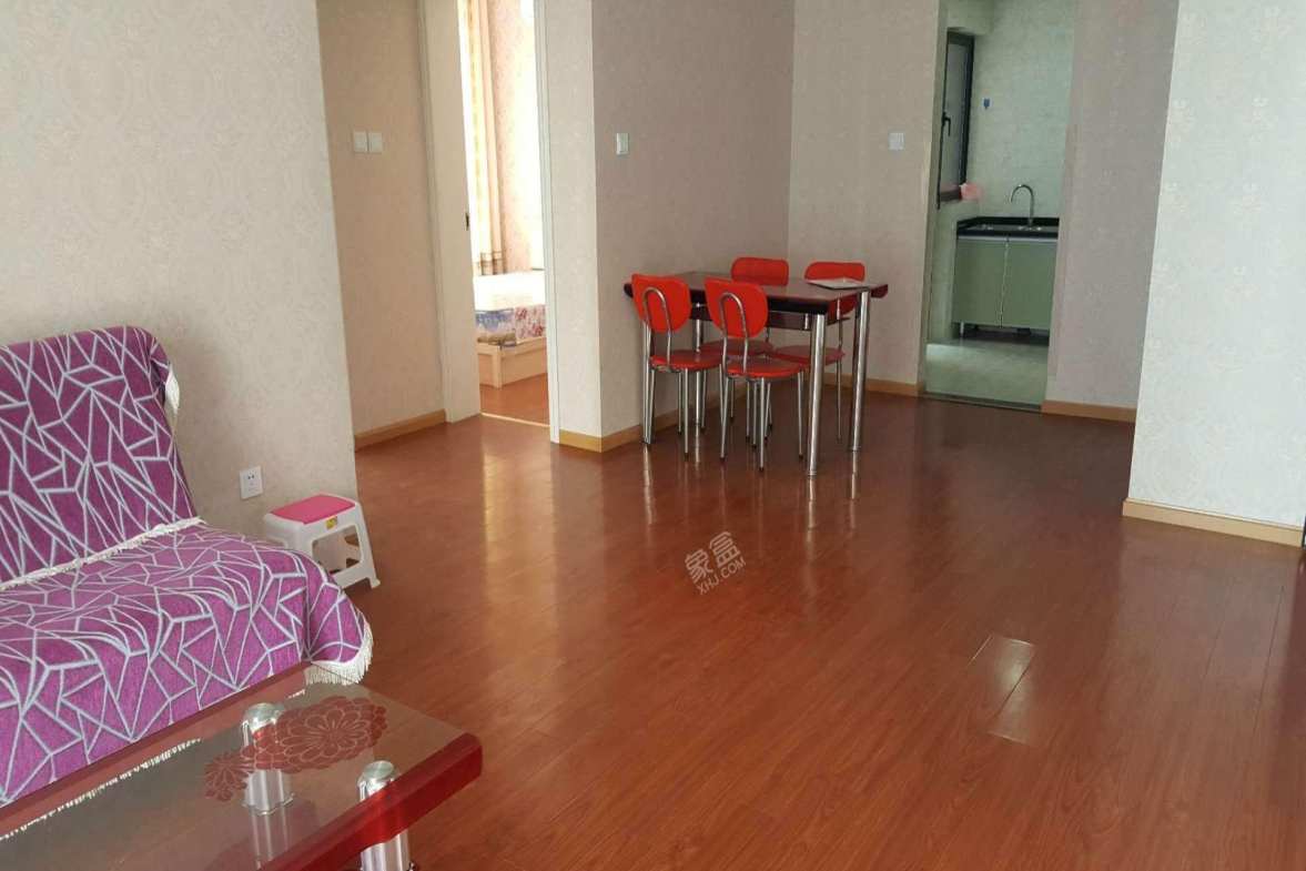 汇锦城A区  2室1厅1卫    3200.0元/月室内图