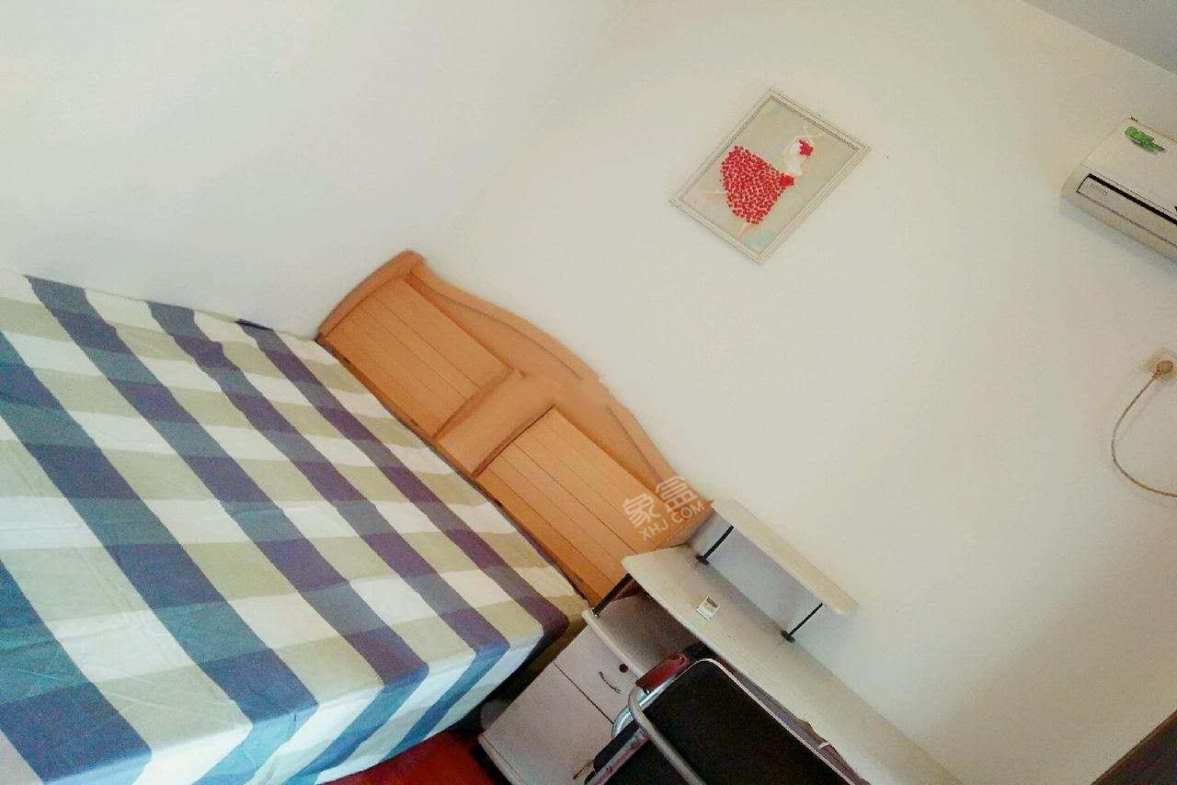 紫芸金沙  2室1厅1卫    2700.0元/月室内图