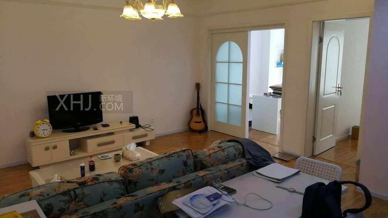 枫丹国际公寓  2室1厅1卫    3500.0元/月 枫丹国际公寓  2室1厅1卫    3500.0元/月室内图1