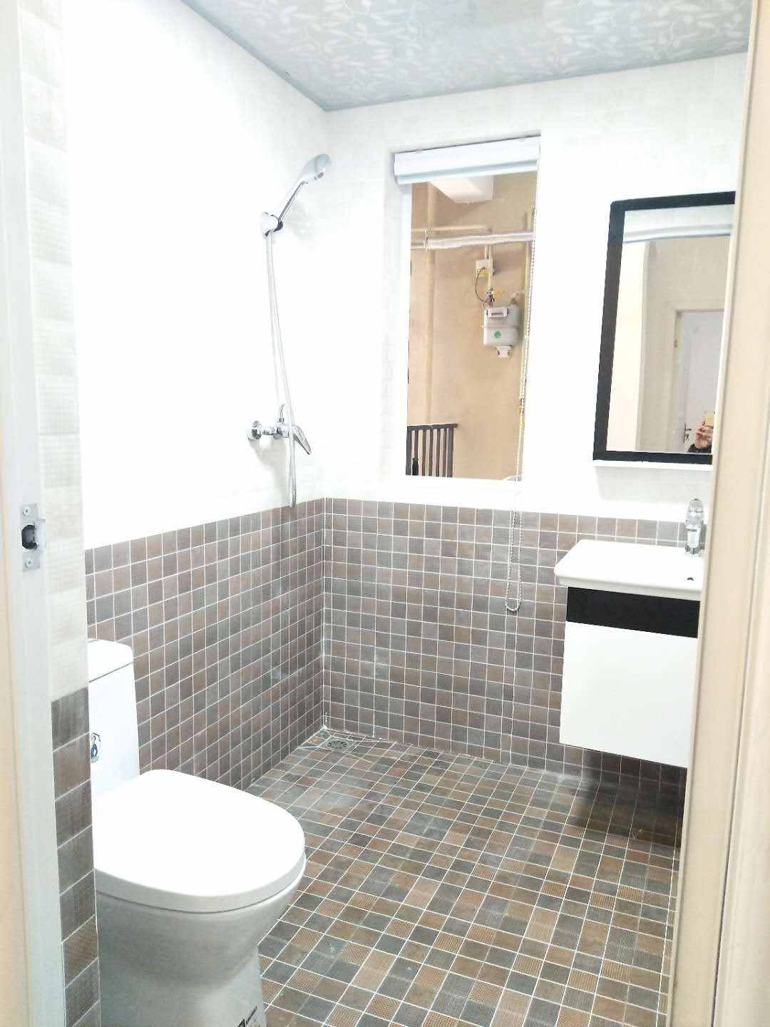 东原时光道 3室2厅1卫 2499.0元/月 东原时光道 3室2厅1卫 2499.0元/月室内图