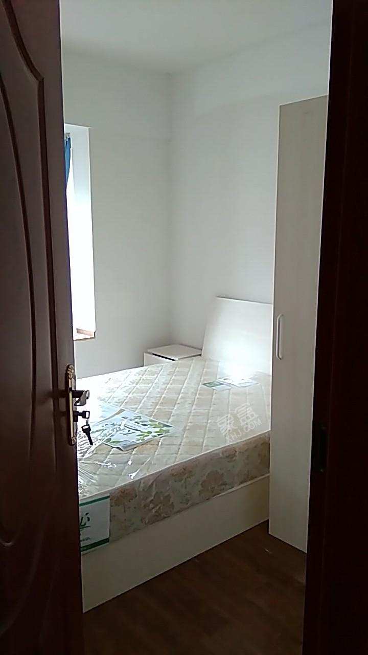 天府鹤林-东区（二期）  2室2厅1卫   1600.00元/月室内图