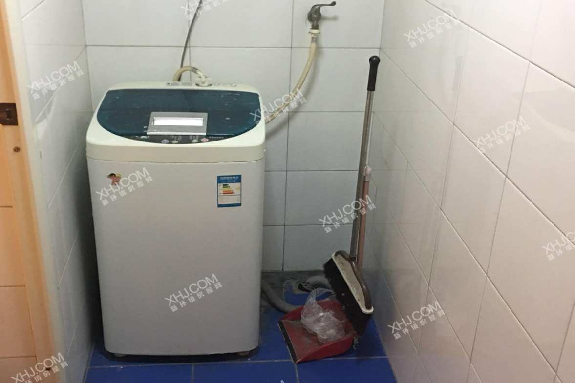 浪琴湾  2室2厅1卫    2100.0元/月 浪琴湾  2室2厅1卫    2100.0元/月室内图