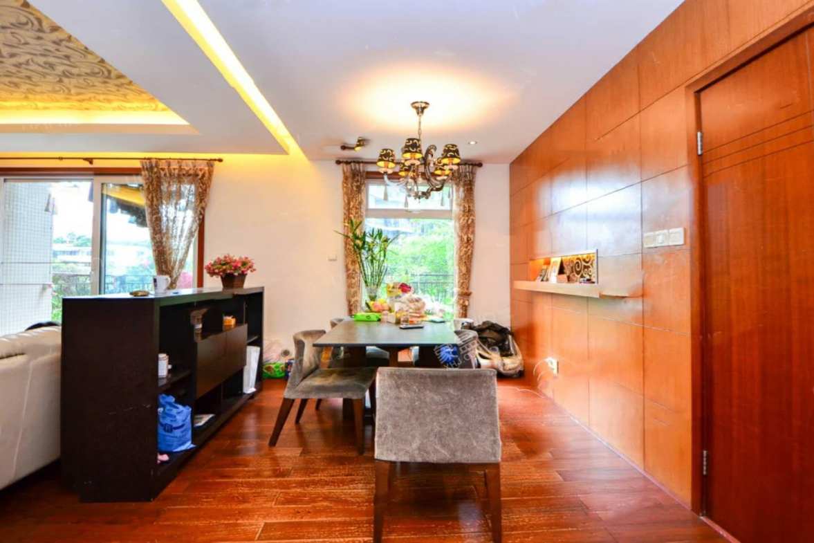 华府金沙  4室2厅2卫    5200.0元/月室内图