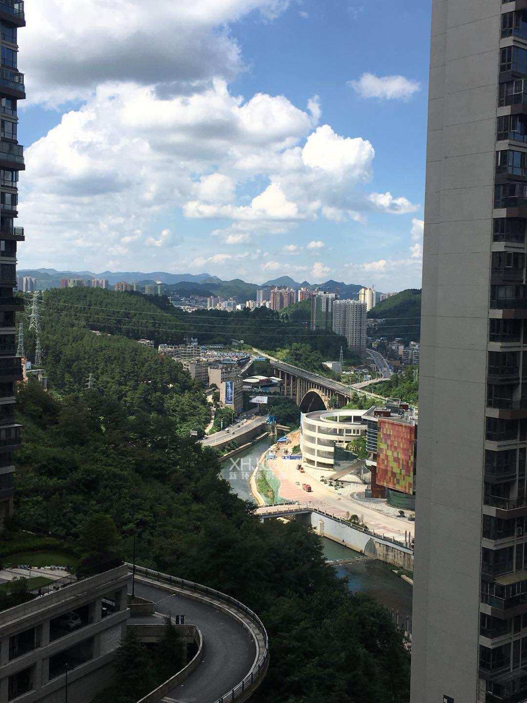 未来方舟G组团  3室2厅2卫    140.0万室内图1