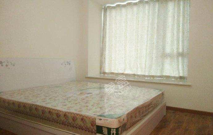 世龙广场  3室2厅1卫    4800.0元/月 世龙广场  3室2厅1卫    4800.0元/月室内图