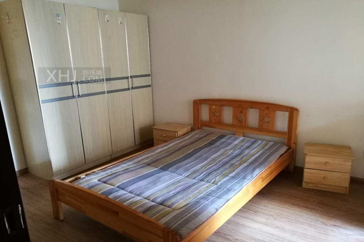 华府世家  2室1厅1卫    1800.0元/月室内图