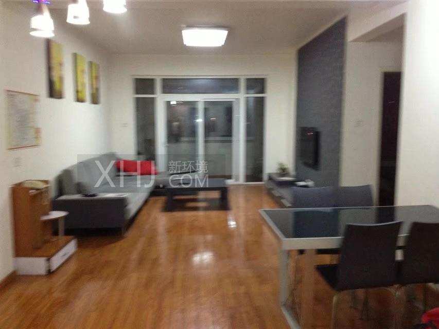 金沙西园三期  2室2厅1卫    2800.0元/月室内图