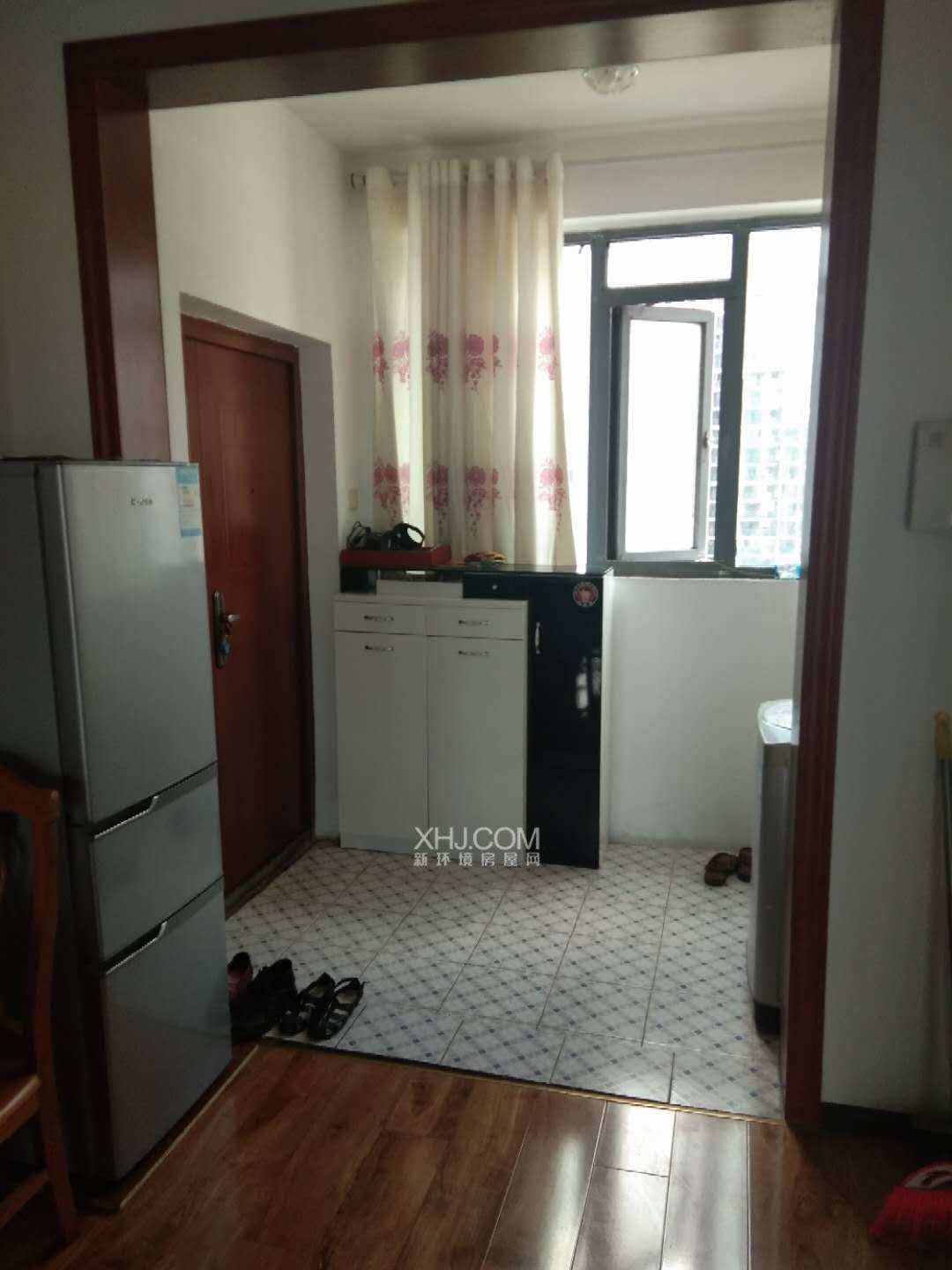 龙锦苑  3室2厅2卫    2500.0元/月室内图