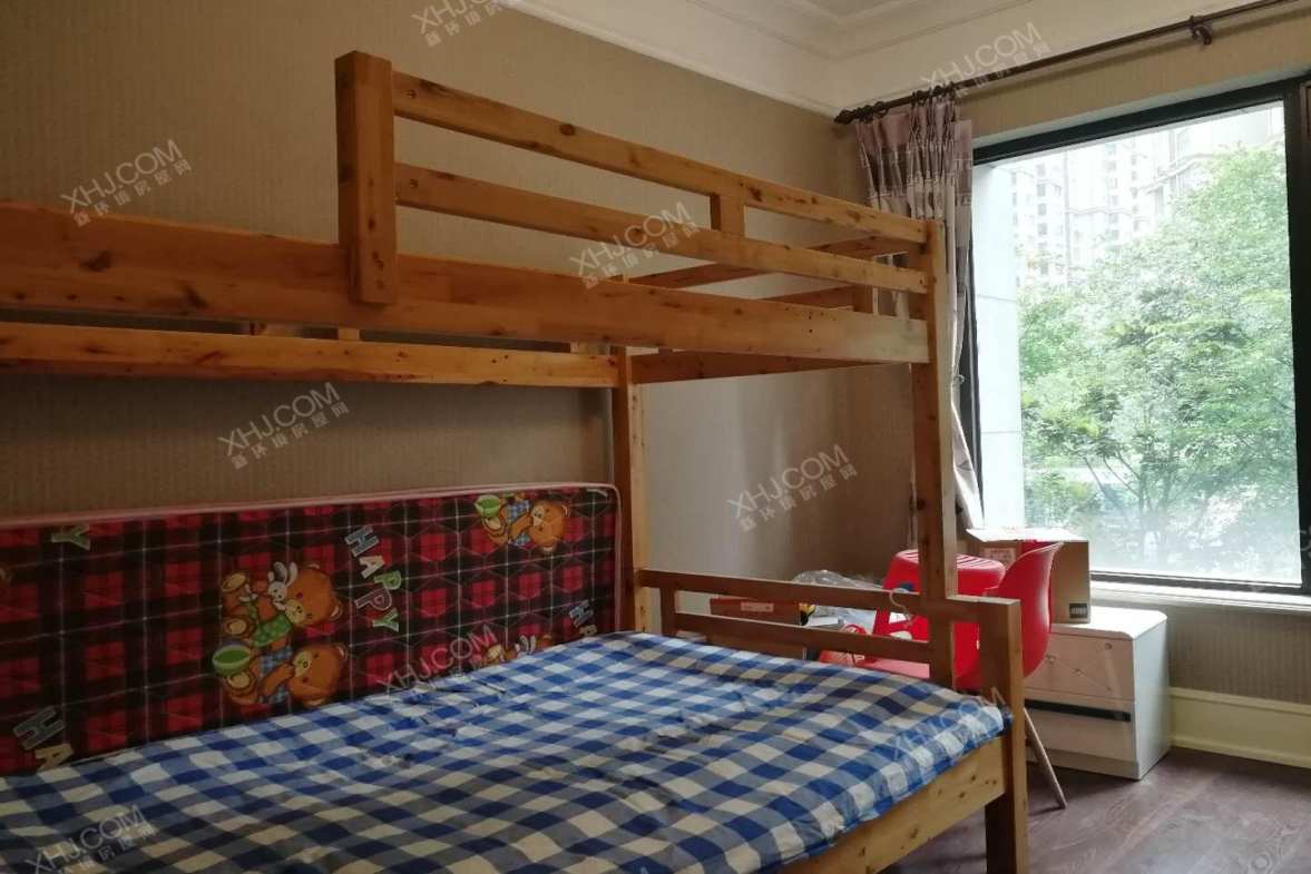 西派国际  4室2厅3卫    13000.0元/月 西派国际  4室2厅3卫    13000.0元/月室内图